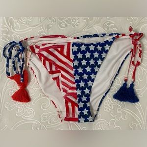 Victoria secret bikini bottom.👙USA 🇺🇸 flag. Brand New. Size M